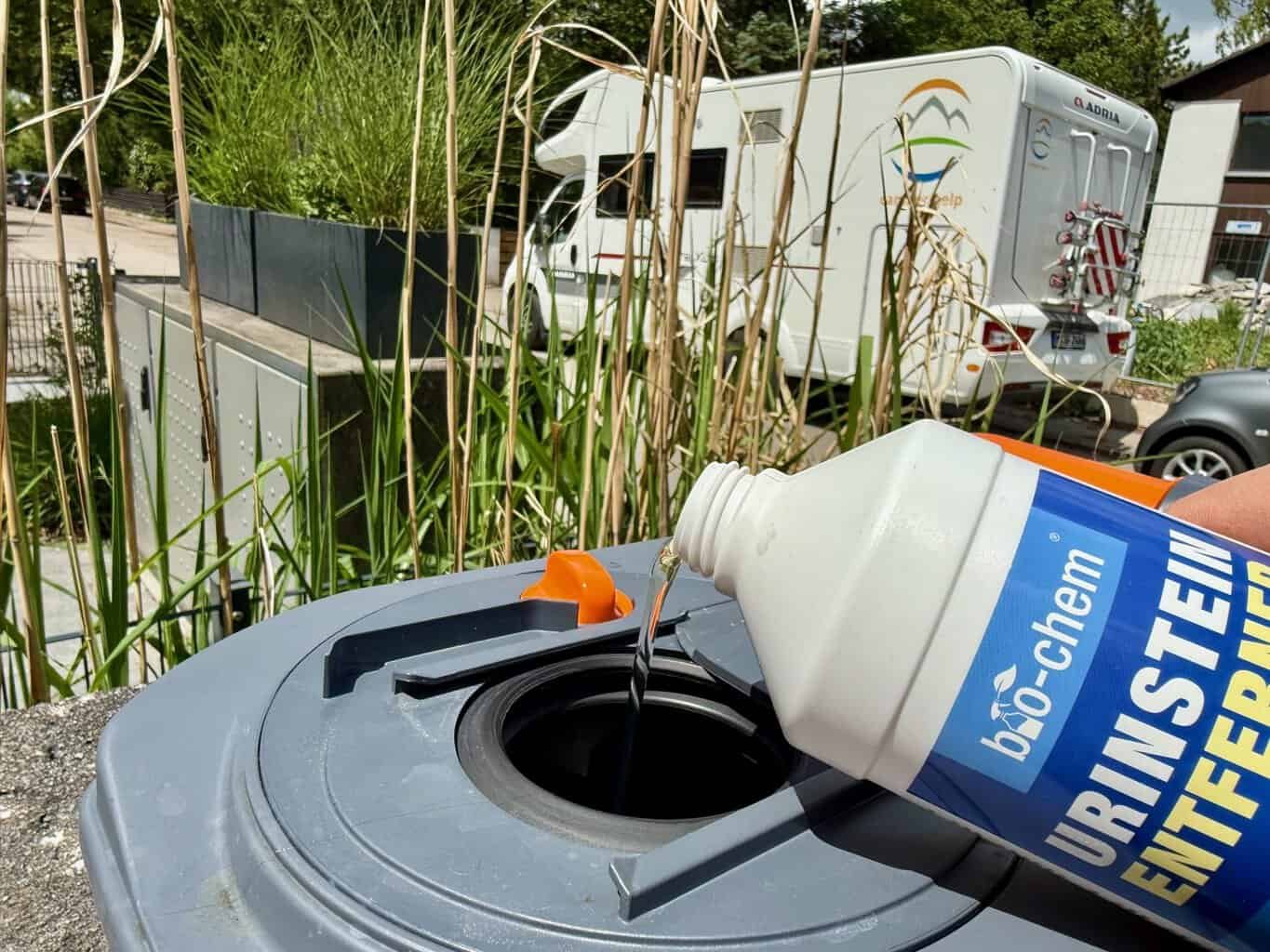 Bio chem Camping Toilette Kassettenreiniger Urinsteinentferner und Kalksteinloeser einfülllen Toilettenkassette , Bio chem Camping Toilette Kassettenreiniger Urinsteinentferner und Kalksteinloeser einfülllen Toilettenkassette