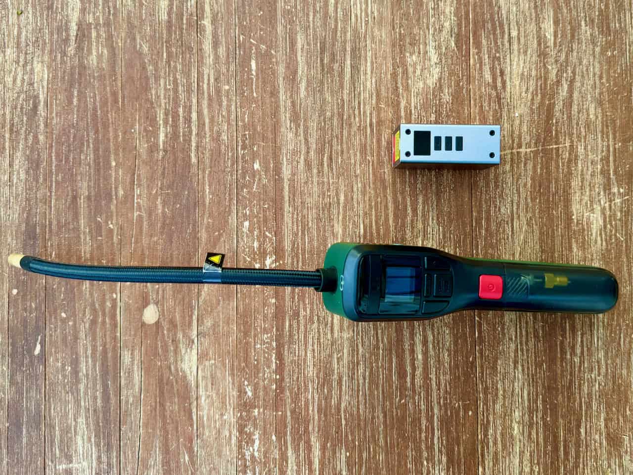 Bosch Easypump AIRBANK Pocket 2 Pro von oben , Bosch Easypump AIRBANK Pocket 2 Pro von oben