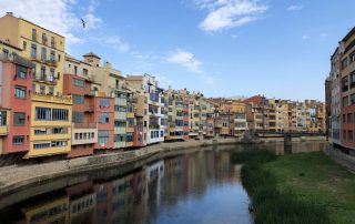 Girona Häuser am Fluss