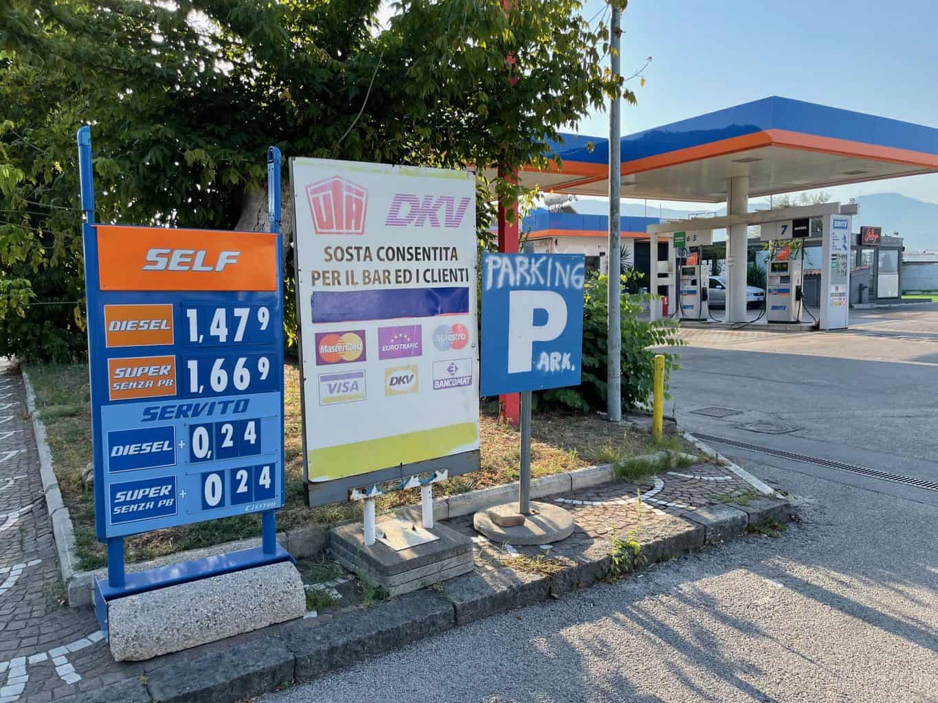 Italien-Tanken-Kraftstoffpreise-vergleichen