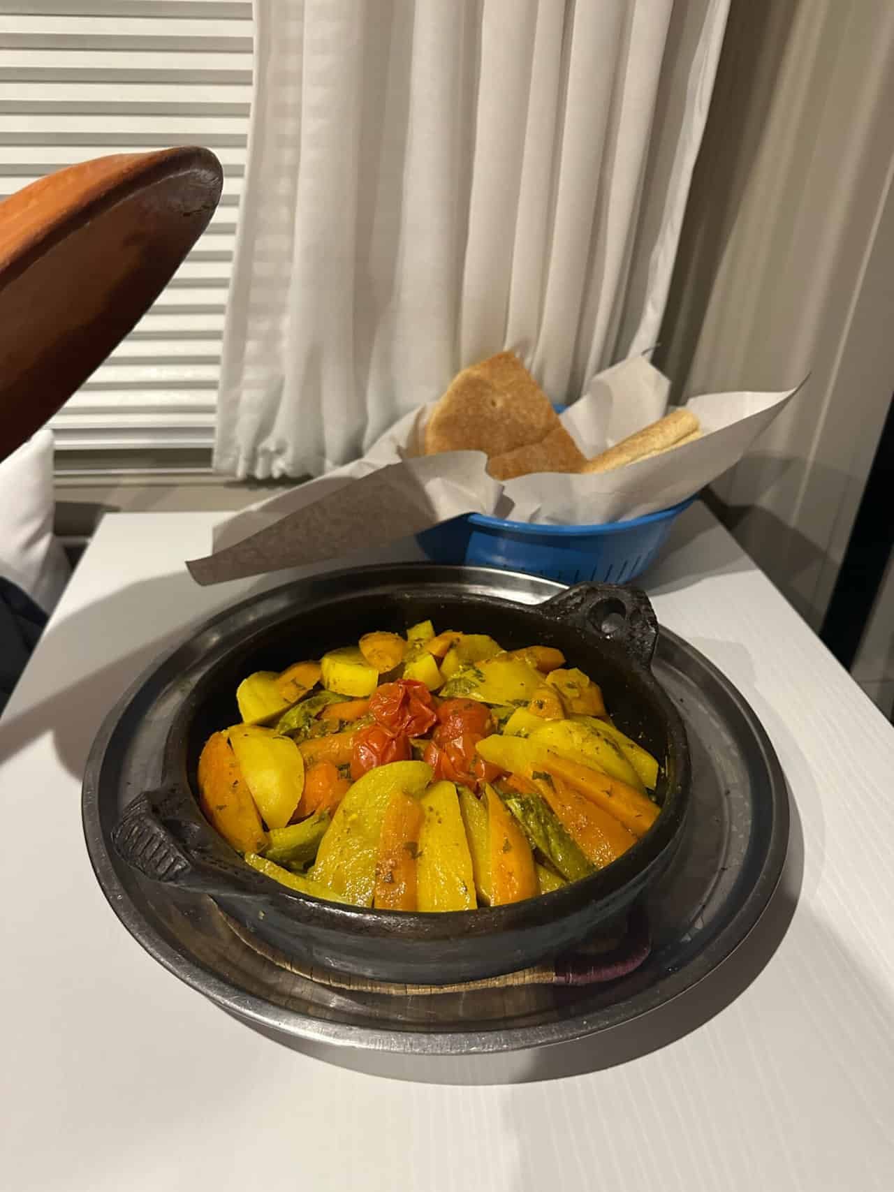 Marokko Tajine Chicken klassisch , Marokko Tajine Chicken klassisch