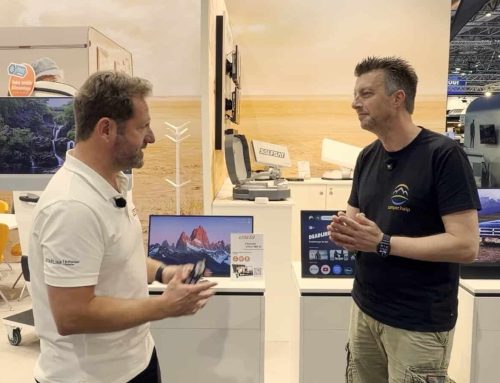 SELFSAT auf dem Caravan Salon 2026: drei neue Displays und eine Klimaanlage fürs Fenster