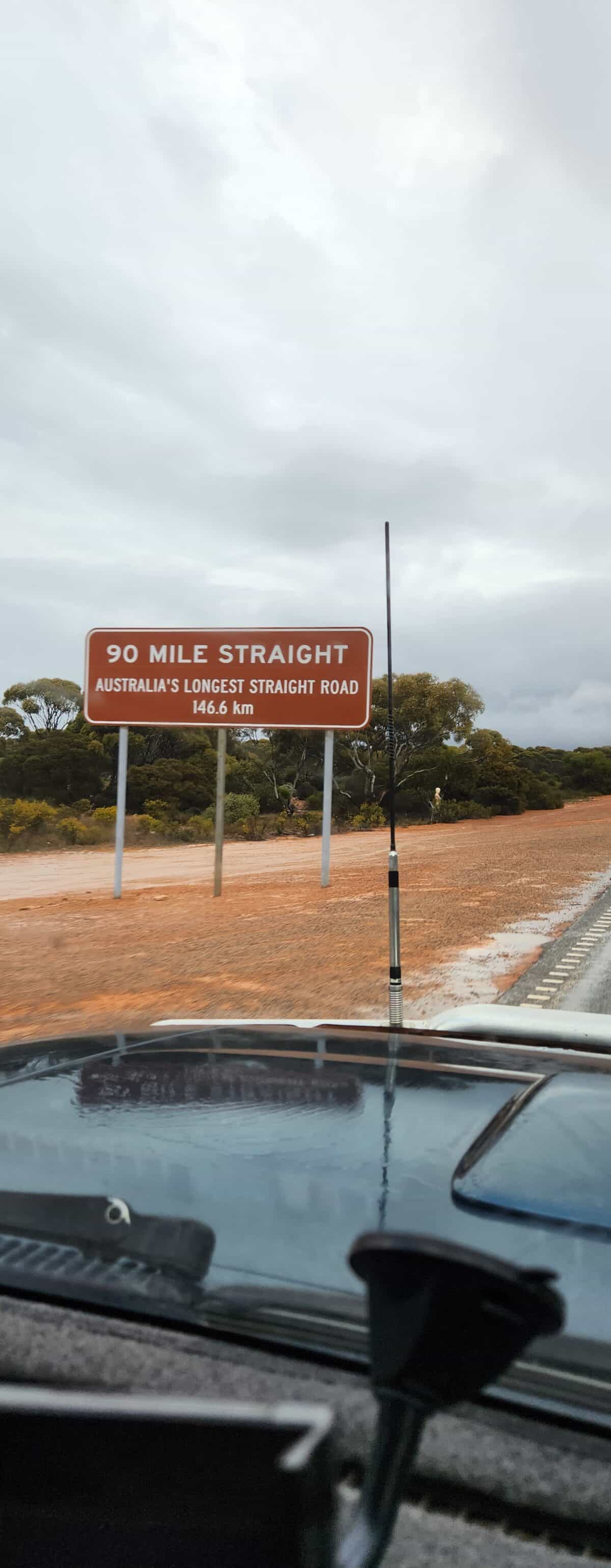 Strasse Schild Nullarbor Outback Abenteuer in Australien: Tipps zur Durchquerung der Nullarbor Ebene! Teil 6, Strasse Schild Nullarbor