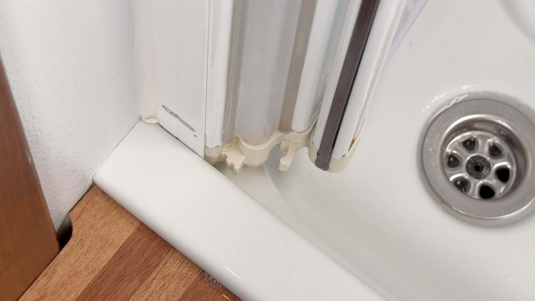 , Wiohnmobil Bad Dusche nachher