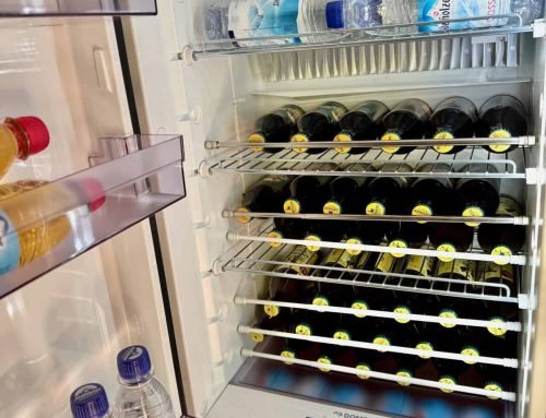 Klemmstangen im Bad, Kühlschrank und Hängeschränken