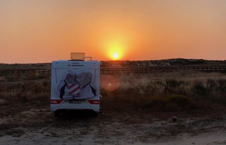 Wohnmobil Sonnenuntergang