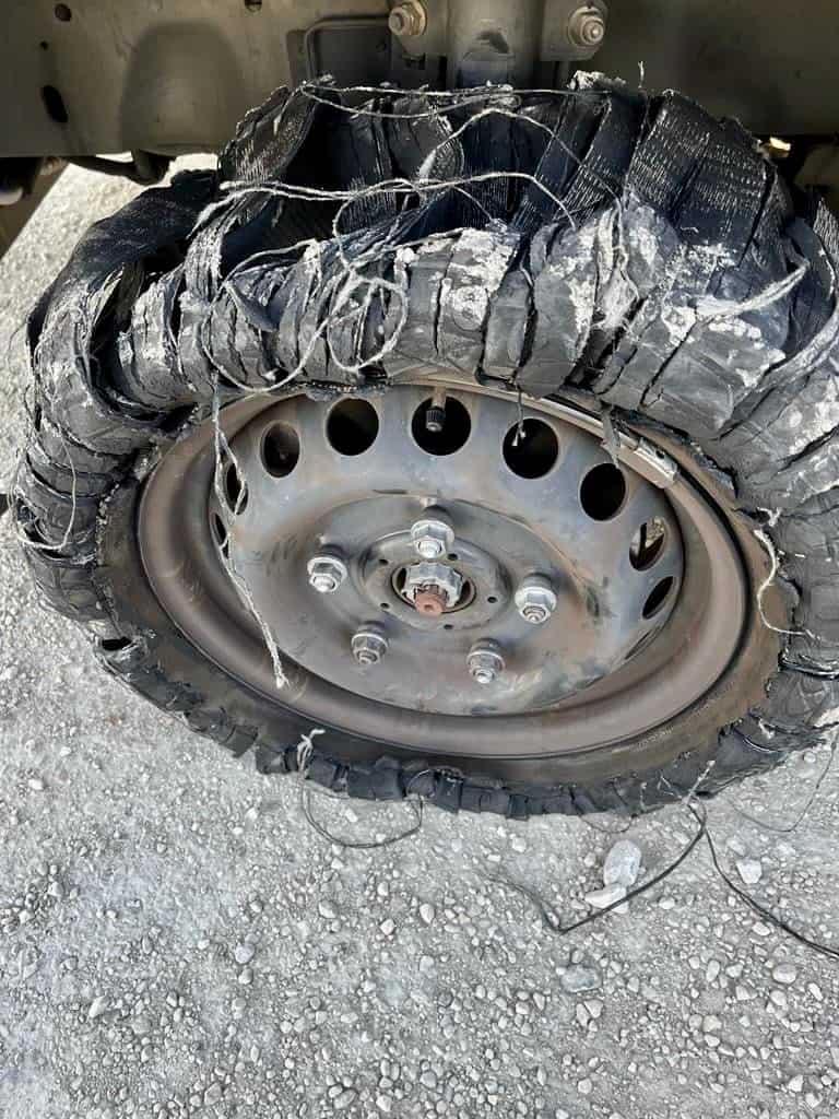 Wohnmobilreifen defekt während der Fahrt , Wohnmobilreifen defekt während der Fahrt